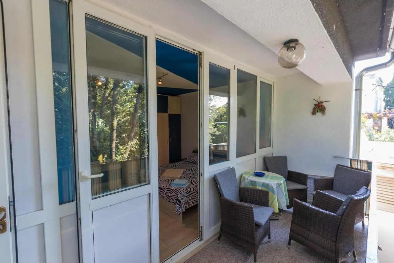 Apartment In Dramalj 41382